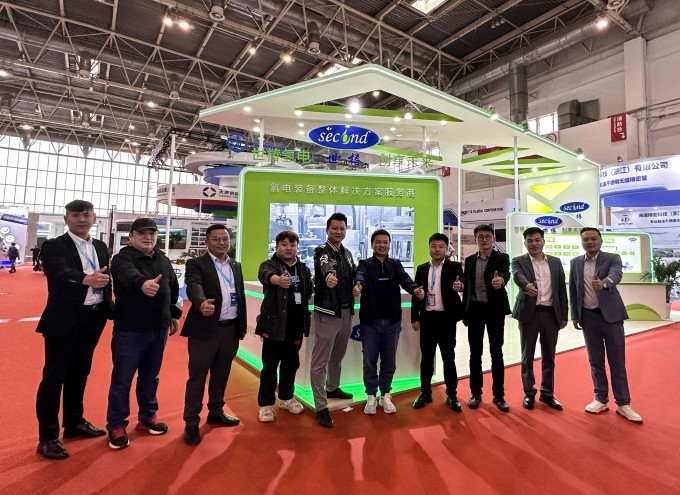 kaiyun体育网页版登录入口新能源亮相北京氢能与燃料电池汽车及加氢站设备展